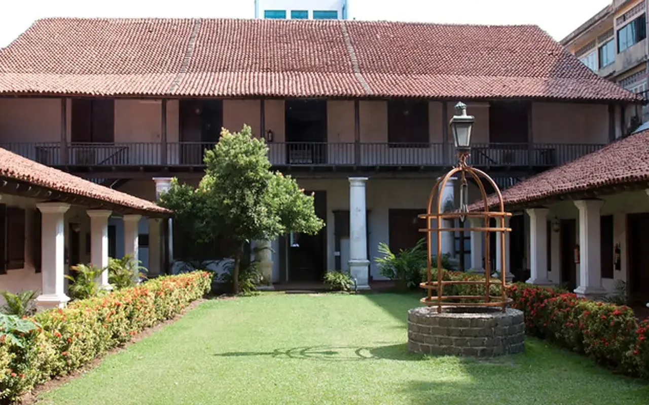 main photo